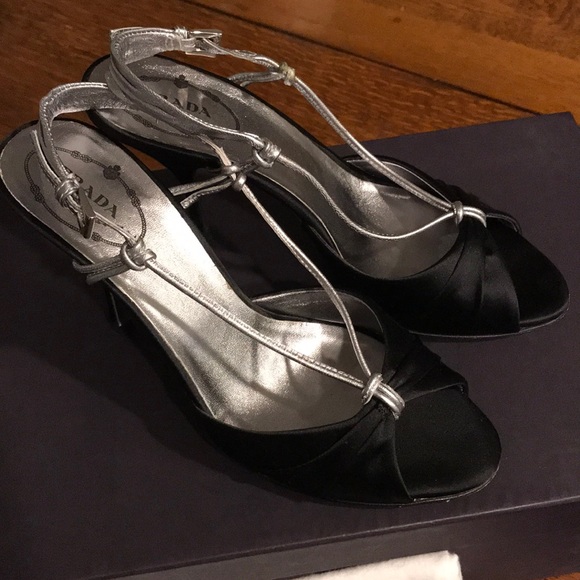 Prada raso liberty satin pumps - Picture 2 of 5